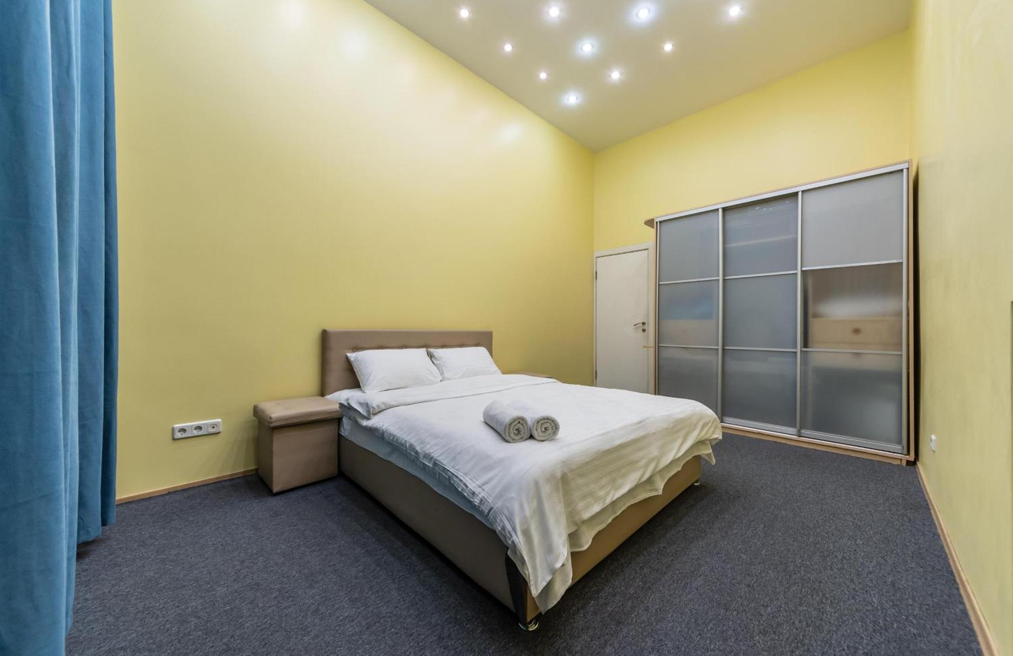 Kievacccommodation Near Gulliver 24H Self Check-In Exterior photo