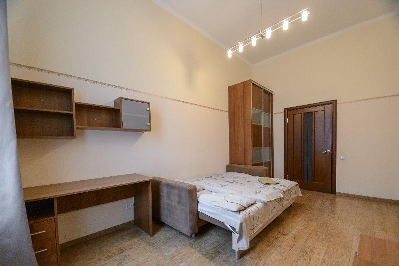 Kievacccommodation Near Gulliver 24H Self Check-In Exterior photo